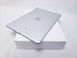 iPad（第9世代/2021） Wi-Fi 64GB シルバー  /MK2L3J/A 各サイトで併売につき売切れのさいはご容赦願います。
