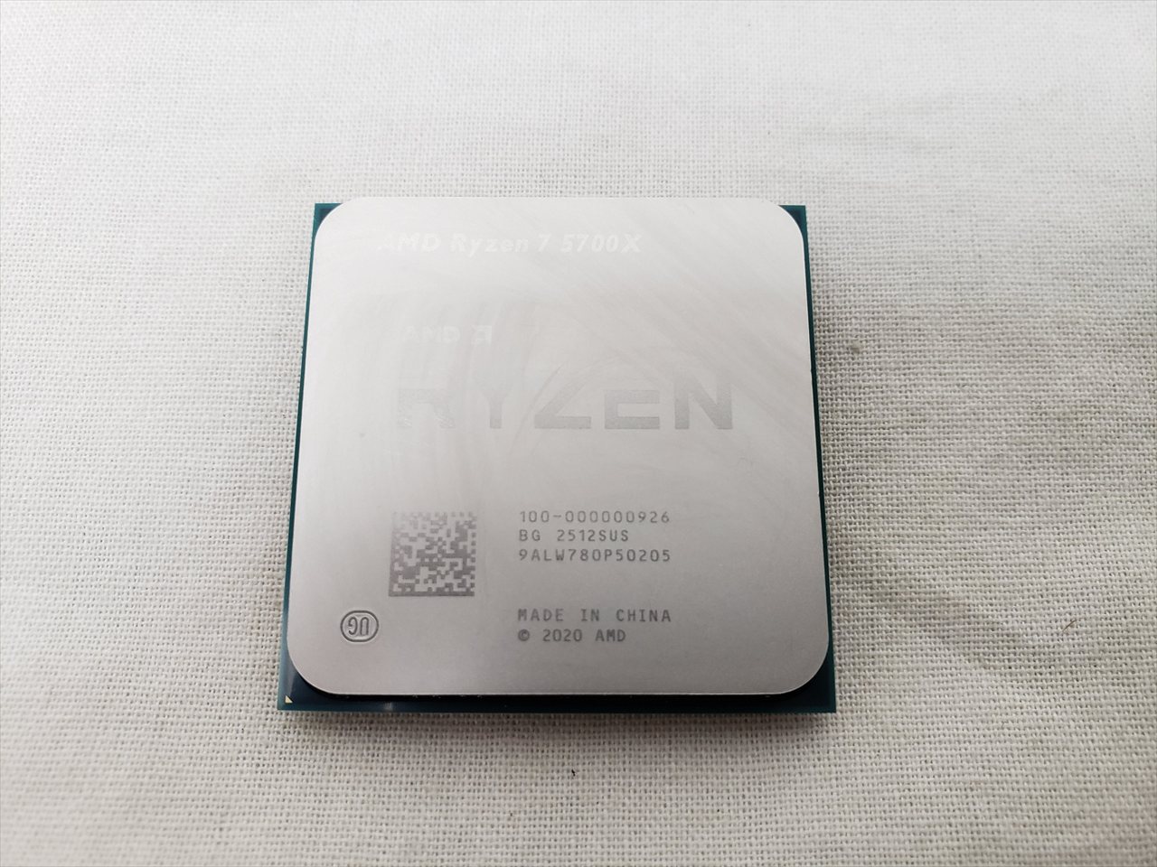 【新品】AMD Ryzen 7 5700X CPU バルク Ryzen 7 5700X バルク (8C/16T、3.4GHz(最大4.6)、65W、L3 Cache 32MB