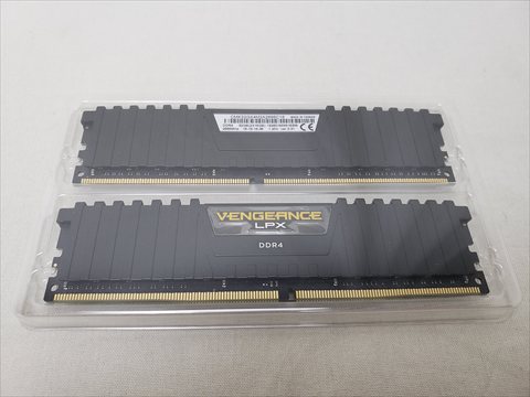 CMK32GX4M2A2666C16 各サイトで併売につき売切れのさいはご容赦願います。