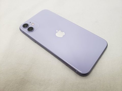 iPhone11 128GB パープル /MWM52J/A docomo 【SIMロック解除品】 各サイトで併売につき売切れのさいはご容赦願います。