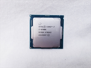 Core i7-8700K バルク (3.70GHz/ターボブースト時4.70GHz/6-core 12-thread/Total Cache 12MB/TDP95W/UHD Graphics630) 各サイトで併売につき売切れのさいはご容赦願います。