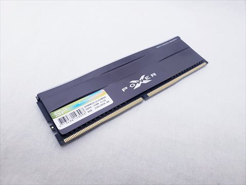 PC4-25600(DDR4 3200) 8GB /バルク 各サイトで併売につき売切れのさいはご容赦願います。