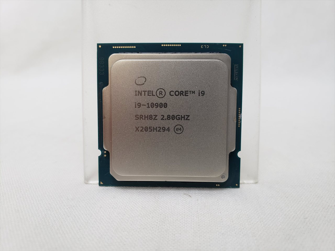 Core i9-10900 バルク (2.8GHz/TB 5.0GHz/TB MAX 5.1GHz/10-core 20