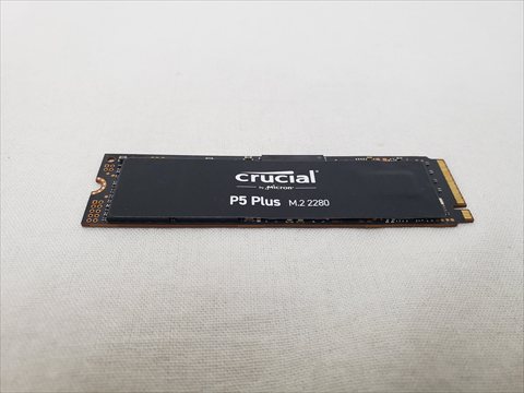 P5 Plus CT2000P5PSSD8JP 各サイトで併売につき売切れのさいはご容赦願います。