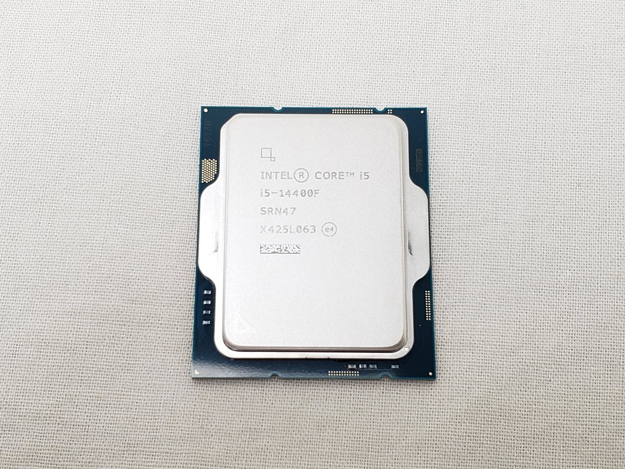 Core i5-14400F バルク 2.5(4.7)/1.8(3.5)GHz/10(6+4)コア 16スレッド