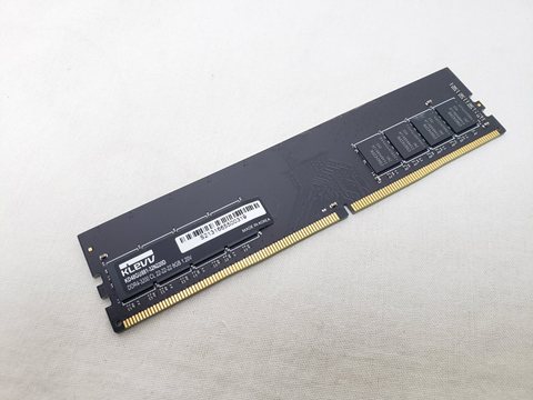 PC4-25600(DDR4 3200) 8GB /バルク 各サイトで併売につき売切れのさいはご容赦願います。