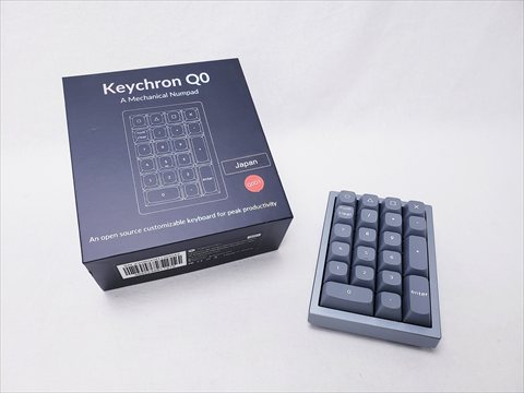 Keychron Q0 QMK カスタムナンバーパッド（シルバーグレー/Gateron G Pro 赤軸） 各サイトで併売につき売切れのさいはご容赦願います。