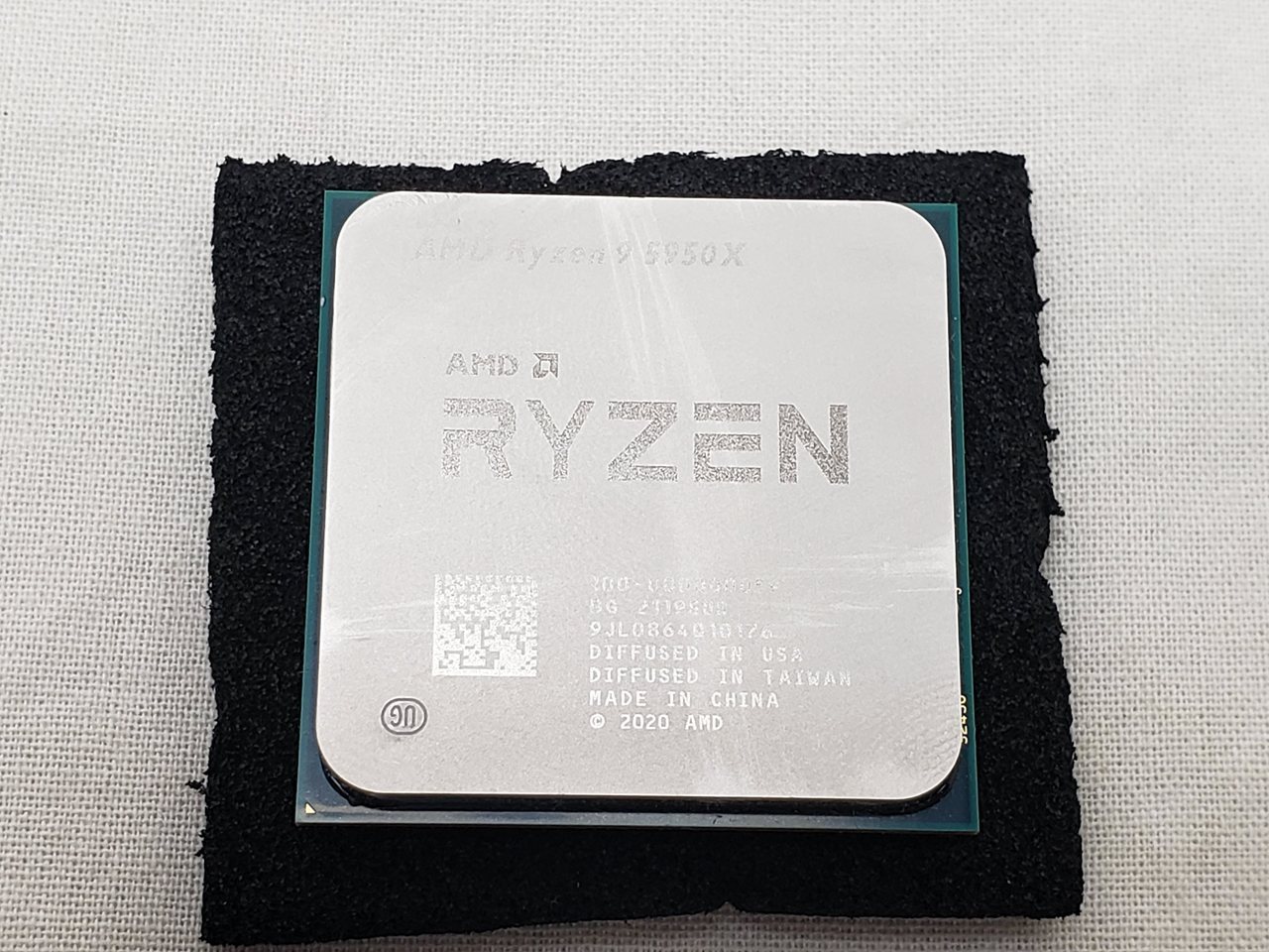 返品不可】 Ryzen 9 5950X バルク (16C32T/3.4GHz（4.9）/105W/L3