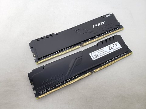 FURY DDR4-3200 32GB x 2 /バルク 各サイトで併売につき売切れのさいはご容赦願います。