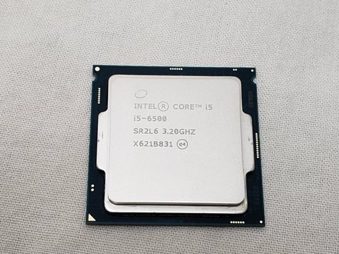 Core i5-6500 バルク (3.20GHz/ターボブースト時3.60GHz/4-core 4-thread/Total Cache 6MB/TDP65W/HD Graphics 530) 各サイトで併売につき売切れのさいはご容赦願います。