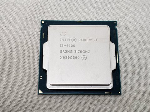 Core i3-6100 バルク (3.70GHz/ターボブーストなし/2-core 4-thread/Total Cache 4MB/TDP51W/HD Graphics 530) 各サイトで併売につき売切れのさいはご容赦願います。