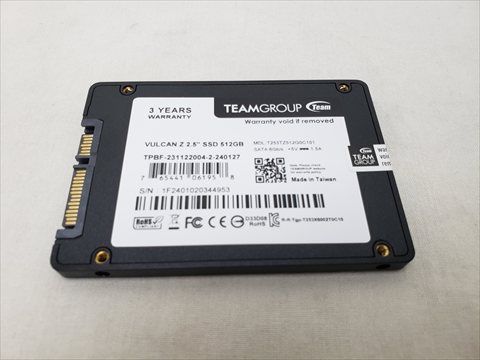 2.5インチ SATA SSD 512GB 各サイトで併売につき売切れのさいはご容赦願います。