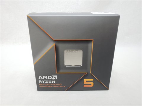 Ryzen5 8500G With Wraith Stealth cooler (6C/12T、3.5Ghz(最大5.0)、65W、L2+L3 Cache 22MB、Radeon 740M Graphics GPUコア数4 ) 各サイトで併売につき売切れのさいはご容赦願います。