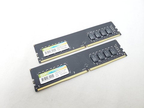 SP032GBLFU213B22 /バルク 各サイトで併売につき売切れのさいはご容赦願います。