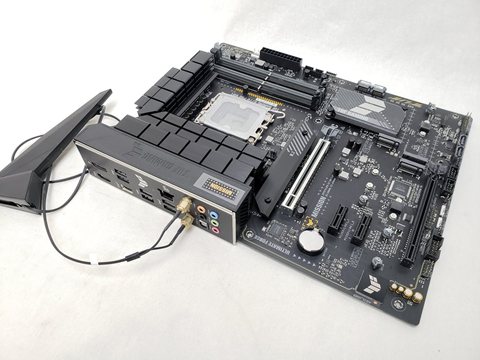 TUF GAMING H770-PRO WIFI 各サイトで併売につき売切れのさいはご容赦願います。