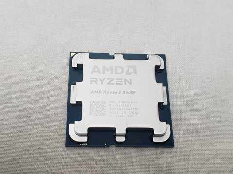 Ryzen5 8400F バルク (6C/12T、4.2Ghz、65W) 各サイトで併売につき売切れのさいはご容赦願います。
