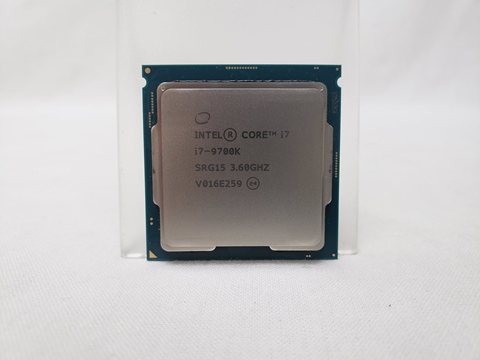 Core i7-9700K バルク (3.60GHz/ターボブースト時4.90GHz/8-core 8-thread/Total Cache 12MB/TDP95W/UHD Graphics 630) 各サイトで併売につき売切れのさいはご容赦願います。
