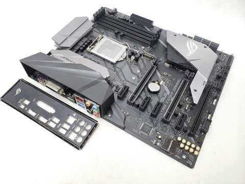 ROG STRIX Z370-F GAMING 各サイトで併売につき売切れのさいはご容赦願います。