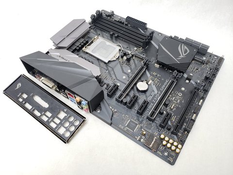 ROG STRIX Z370-F GAMING 各サイトで併売につき売切れのさいはご容赦願います。