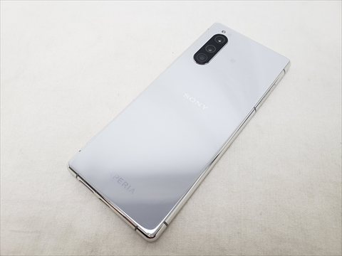 901SO グレー /Xperia 5 【SIMロック解除品】 各サイトで併売につき売切れのさいはご容赦願います。