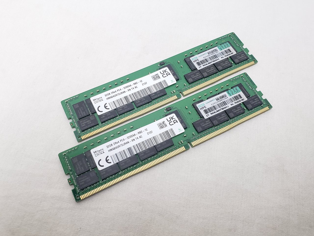 PC4-25600(DDR4 3200) 32GB x2 Registered ECC /バルク 各サイトで併売