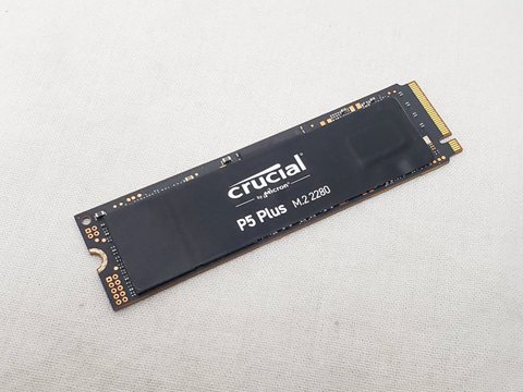 P5 Plus CT1000P5PSSD8 各サイトで併売につき売切れのさいはご容赦願います。