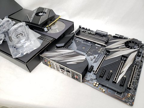 PRESTIGE X570 CREATION 各サイトで併売につき売切れのさいはご容赦願います。