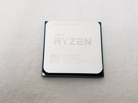Ryzen 5 5500 バルク (6C/12T、3.6GHz(最大4.2)、65W、L3 Cache 16MB