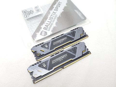 BLS2K8G4D26BFSTK 各サイトで併売につき売切れのさいはご容赦願います。