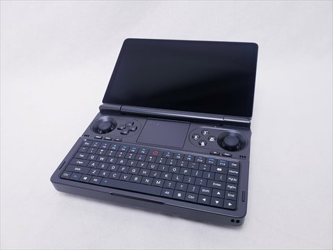 GPD WIN Mini 2024（Ryzen7-8840U/7.0/32GB/2TB） 各サイトで併売につき売切れのさいはご容赦願います。