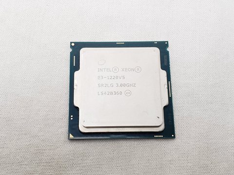BX80662E31220V5 バルク (Xeon E3-1220v5/3.00GHz/8M cache/4 Core 4 Threads/TDP 80W)(SkyLake) 各サイトで併売につき売切れのさいはご容赦願います。