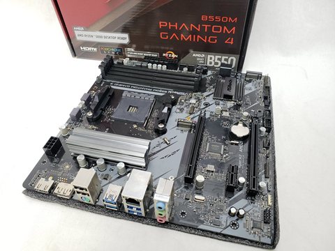 B550M Phantom Gaming 4 各サイトで併売につき売切れのさいはご容赦願います。