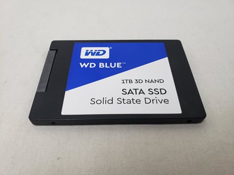 WD Blue WDS100T2B0A 各サイトで併売につき売切れのさいはご容赦願います。