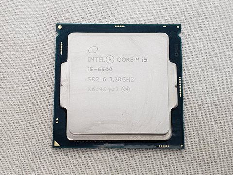 Core i5-6500 バルク (3.20GHz/ターボブースト時3.60GHz/4-core 4-thread/Total Cache 6MB/TDP65W/HD Graphics 530) 各サイトで併売につき売切れのさいはご容赦願います。