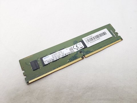 PC4-17000(DDR4 2133) 8GB /バルク 各サイトで併売につき売切れのさいはご容赦願います。