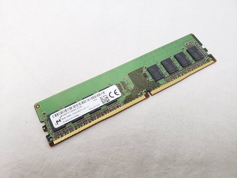 PC4-19200(DDR4 2400) 8GB /バルク 各サイトで併売につき売切れのさいはご容赦願います。