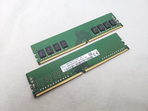 PC4-19200(DDR4 2400) 8GB x2 /バルク 各サイトで併売につき売切れのさいはご容赦願います。
