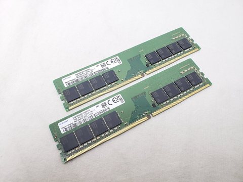 PC4-25600(DDR4 3200) 16GB x2 /バルク 各サイトで併売につき売切れのさいはご容赦願います。