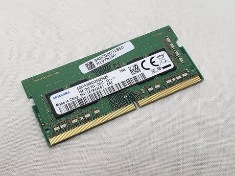 PC4-19200(DDR4 2400) 260Pin S.O.DIMM 8GB 各サイトで併売につき売切れのさいはご容赦願います。