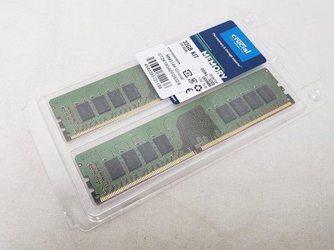 CT2K16G4DFD832A 各サイトで併売につき売切れのさいはご容赦願います。