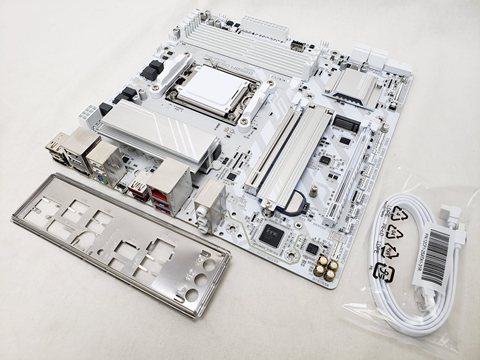 B850M DS3H ICE 各サイトで併売につき売切れのさいはご容赦願います。