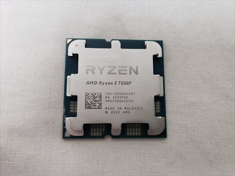 Ryzen5 7500F バルク (6C/12T、3.7GHz(最大5.0)、65W、L2+L3 Cache 38MB ) 各サイトで併売につき売切れのさいはご容赦願います。