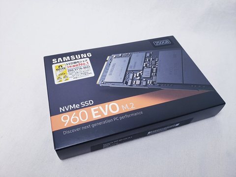 960 EVO MZ-V6E250B/IT 各サイトで併売につき売切れのさいはご容赦願います。