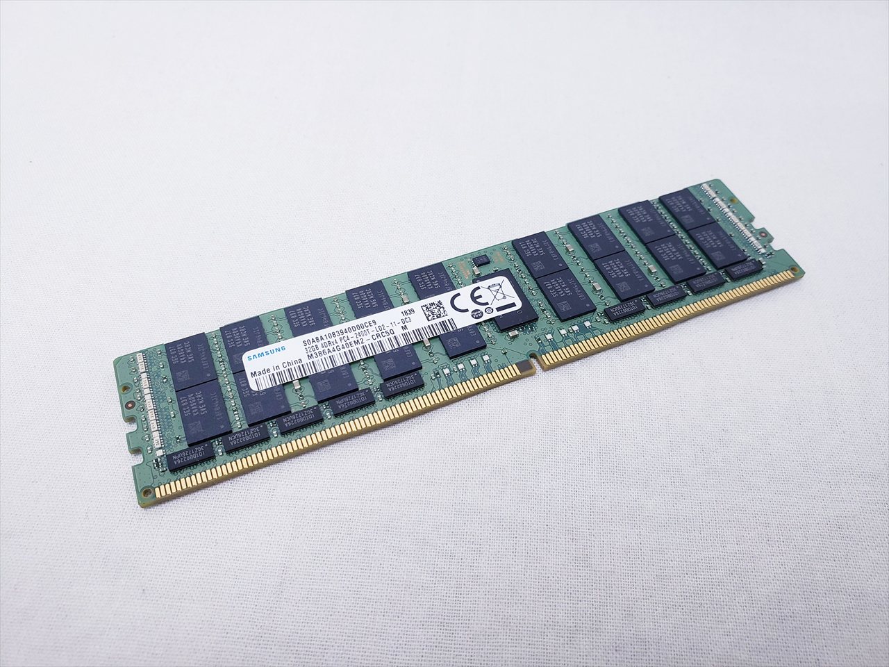 PC4-19200(DDR4 2400) 32GB Registered ECC 各サイトで併売につき