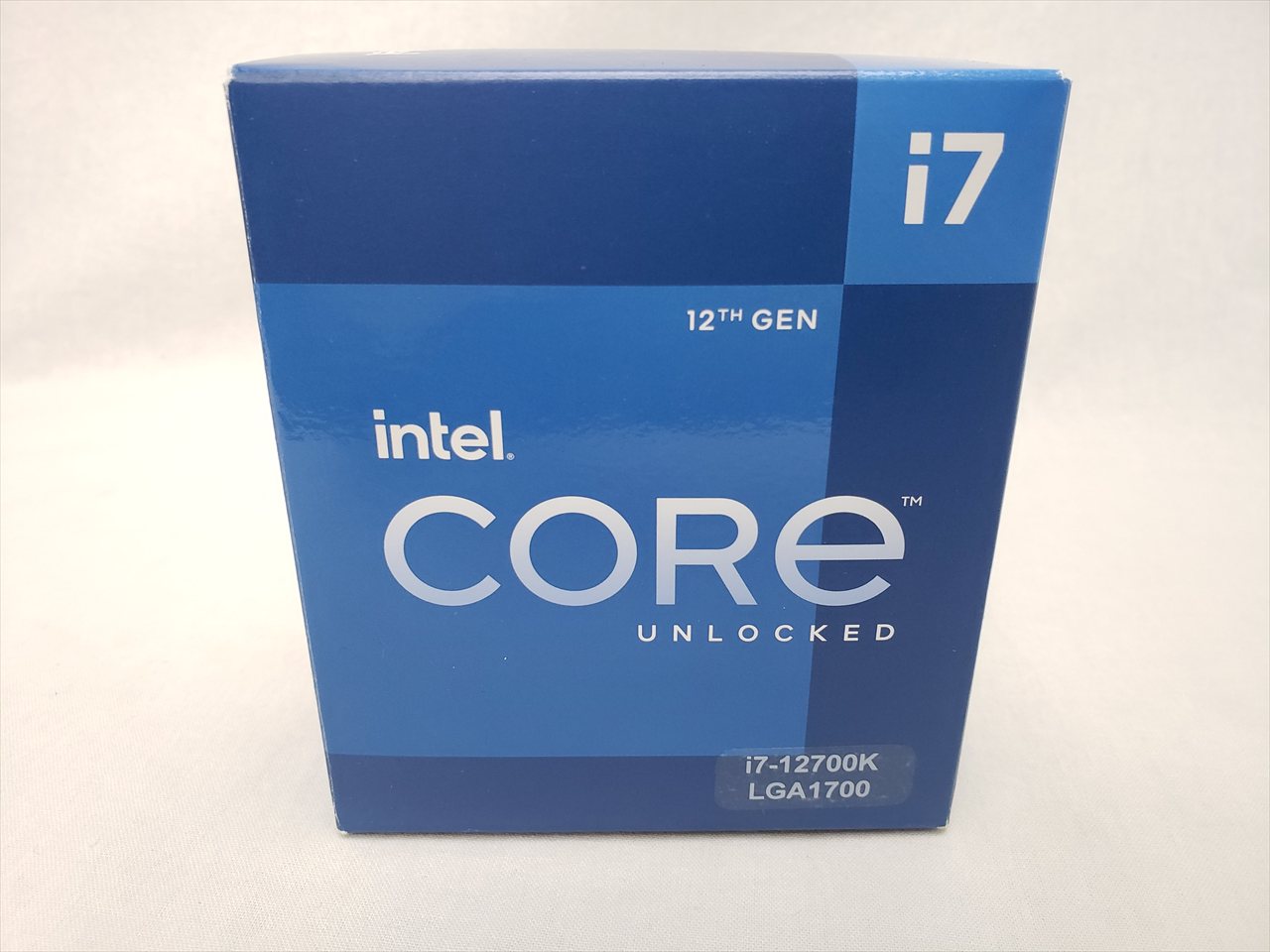 Core i7-12700K BOX (P-core 8(3.6GHz)+E-core 4(2.7GHz)/20スレッド