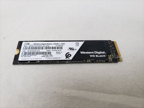 WD Black WDS100T2X0C 各サイトで併売につき売切れのさいはご容赦願います。
