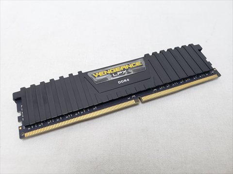 PC4-25600(DDR4 3200) 16GB /バルク 各サイトで併売につき売切れのさいはご容赦願います。