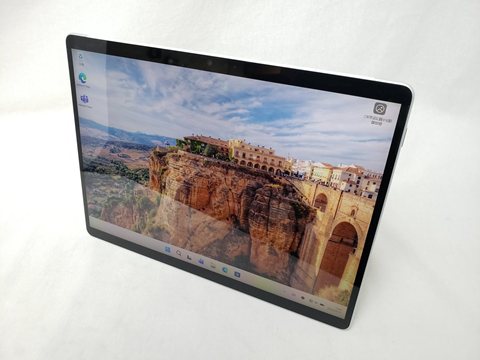 Surface Pro8 プラチナ (i5-1145G7/16GB/256GB 8PU-00009） [8588]各サイトで併売につき売切れのさいはご容赦願います。