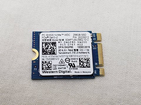 SDAPTUW-256G-1012 ※M.2 2230 各サイトで併売につき売切れのさいはご容赦願います。