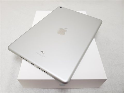 iPad（第9世代/2021） Wi-Fi 256GB シルバー /MK2P3J/A 各サイトで併売につき売切れのさいはご容赦願います。
